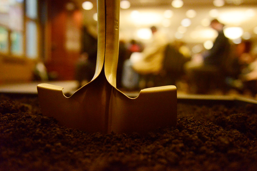 A groundbreaking ceremony to celebrate the NextGen Precision Health Institute was held